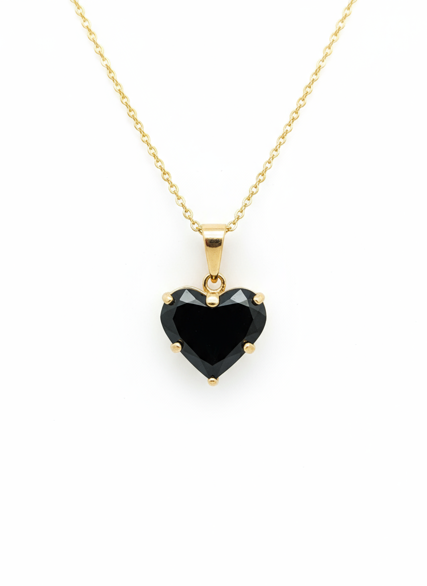 Aura Heart Noir – Collier doré cœur zirconium 45cm